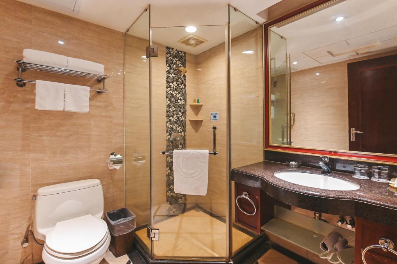 Royal Plaza Hotel Гуанчжоу Экстерьер фото