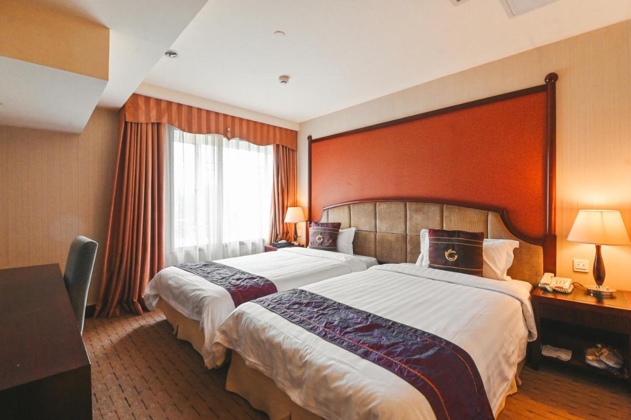 Royal Plaza Hotel Гуанчжоу Экстерьер фото