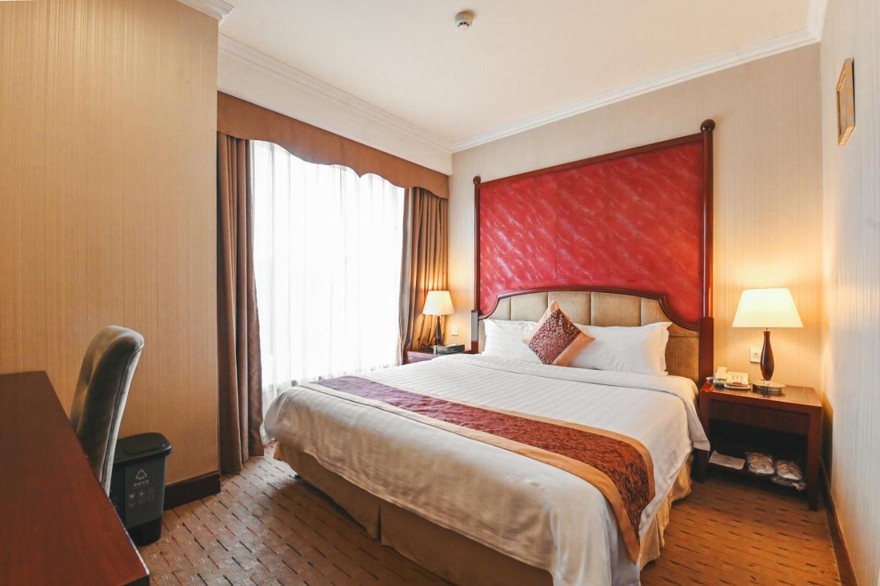Royal Plaza Hotel Гуанчжоу Экстерьер фото