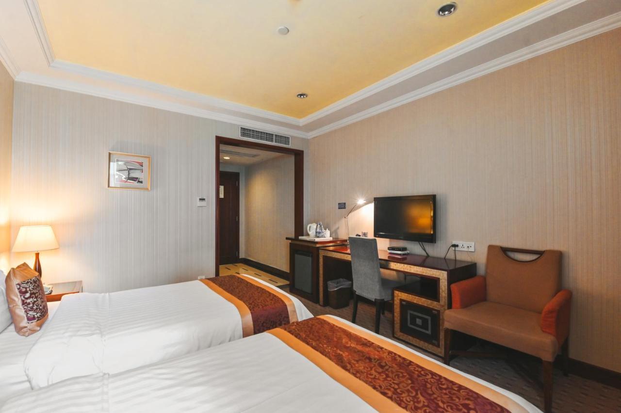 Royal Plaza Hotel Гуанчжоу Экстерьер фото