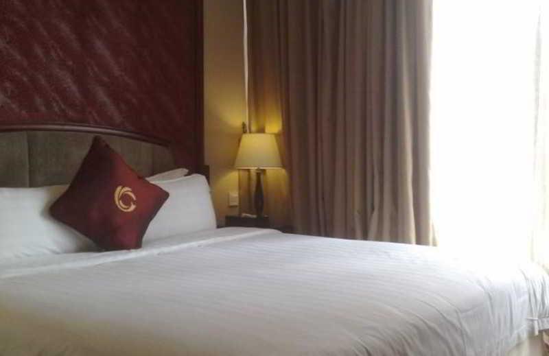Royal Plaza Hotel Гуанчжоу Экстерьер фото
